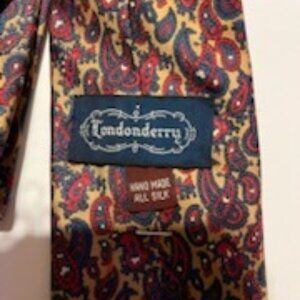Londonderry Men's Vintage Paisley Silk Necktie Made in the USA